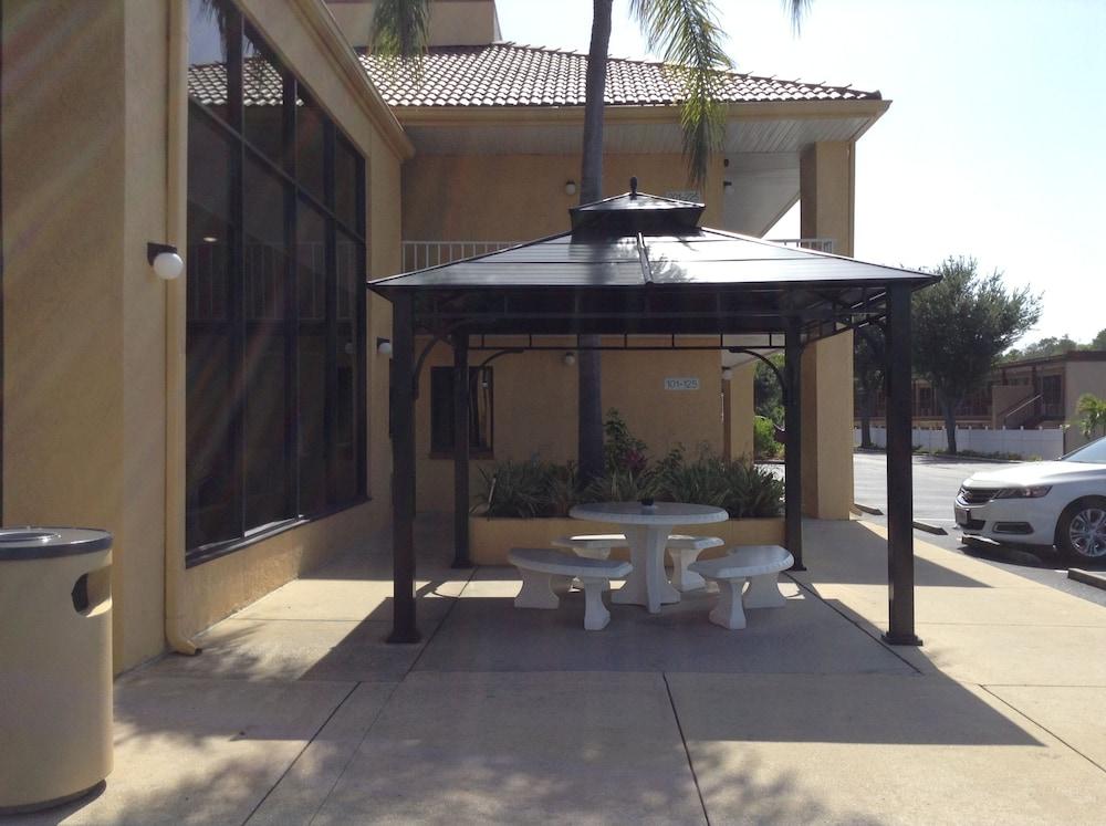 Rodeway Inn Port Richey North Εξωτερικό φωτογραφία