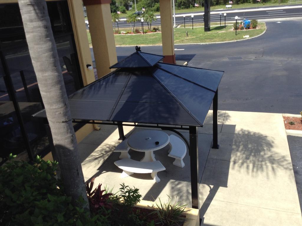 Rodeway Inn Port Richey North Εξωτερικό φωτογραφία