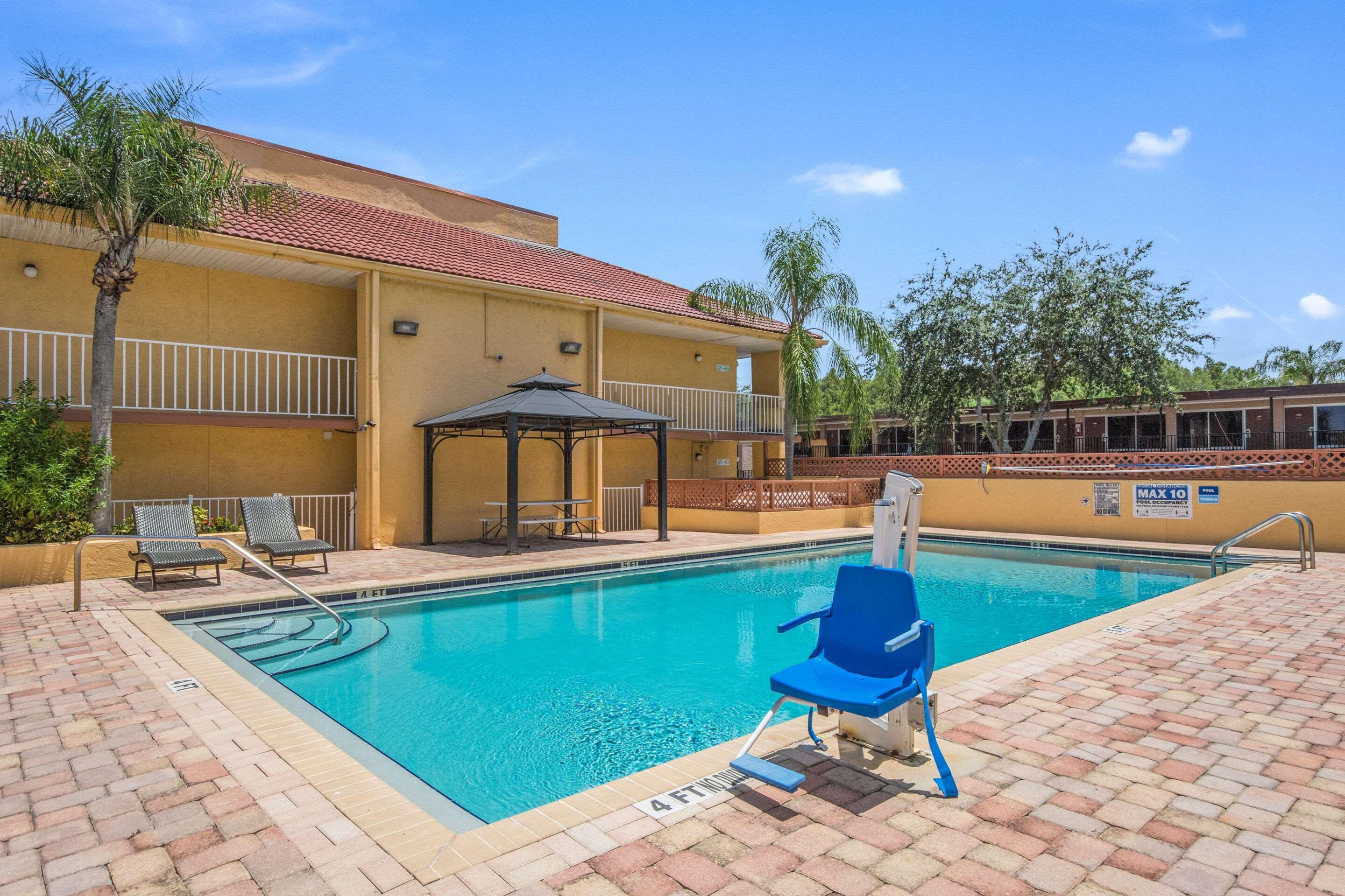 Rodeway Inn Port Richey North Εξωτερικό φωτογραφία